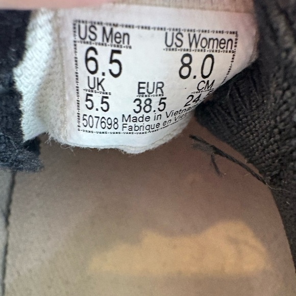 Vans Classic Black Slip-On Sneakers | Women’s US 8 | Never Worn - Picture 3 of 5